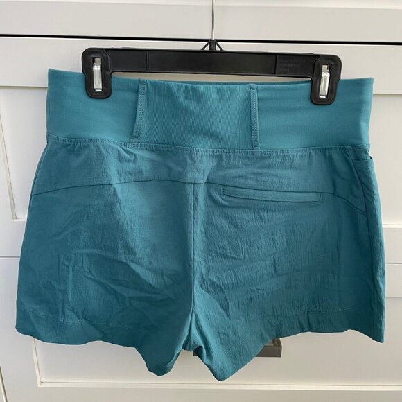 Athleta Trekkie North Athletic Pull On Nylon Spandex Shorts Teal Green Sz 6 NWOT - Picture 3 of 7